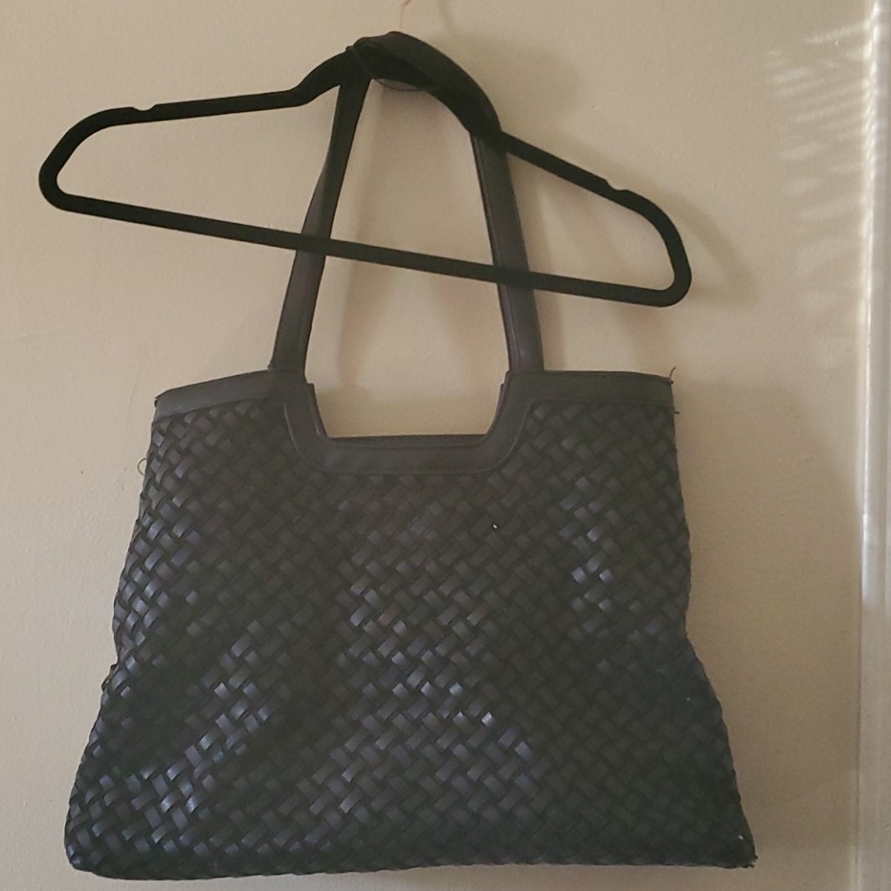 Purse - Picture 2 of 3